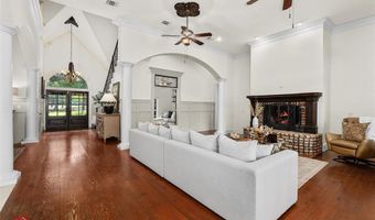 210 Butler Hill Rd, Benton, LA 71006