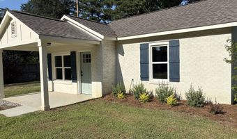 313 S 7th St, Amory, MS 38821