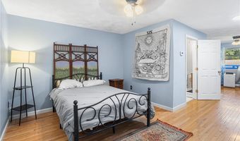 569 Smithfield Rd 23, North Providence, RI 02904