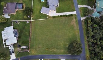 18150 Riverwind Dr, Alva, FL 33920