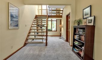 565 Wendt Dr, Angola, NY 14006