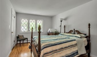 64 Dan Troy Dr, Amherst, NY 14221