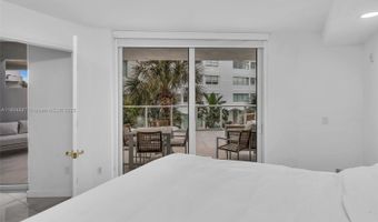 9821 E Bay Harbor Dr 302, Bay Harbor Islands, FL 33154