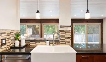 2401 WITTINGTON Blvd, Alexandria, VA 22308