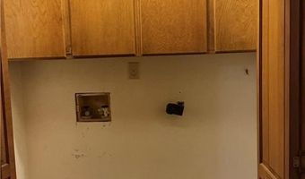 455 Forest Ave SE, Baxley, GA 31513