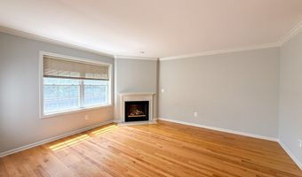 1901 Pinnacle Way 1901, Danbury, CT 06811