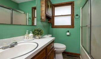 20597 Lawrence 2210, Aurora, MO 65605