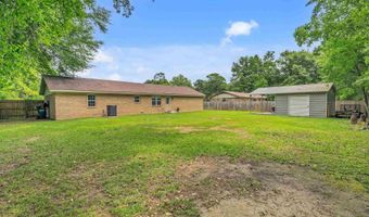 106 W Meadow Dr, Atmore, AL 36502