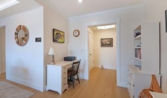 7 Longview Dr 209, Atkinson, NH 03811