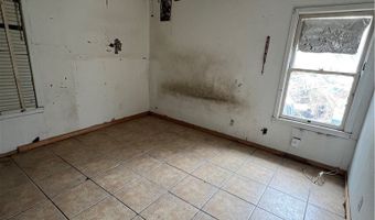 909 Highland Ave, Alice, TX 78332