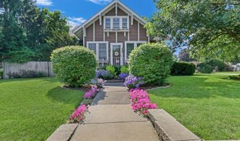 654 Main St, Antioch, IL 60002