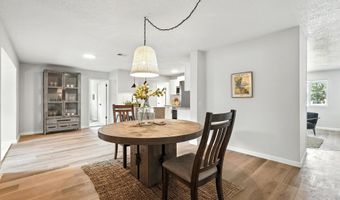 6300 TOPKE Pl NE, Albuquerque, NM 87109
