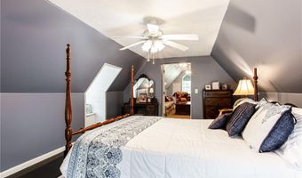2345 Seagraves Mill Rd, Hull, GA 30646