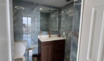 20515 E Country Club Dr 1442, Aventura, FL 33180