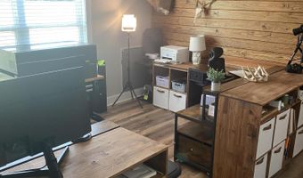 6345 Bullfrog, Bascom, FL 32423