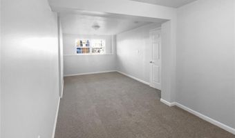 3166 5 Oaks Dr, Arnold, MO 63010