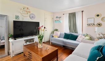 370 Montgomery Ave, Cranston, RI 02905