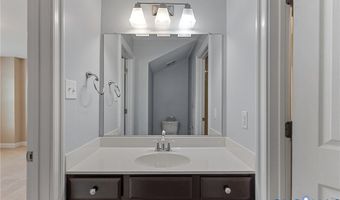 9118 Colonnade Cir, Ashland, VA 23005