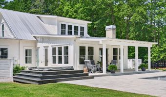 3425 Thunder Gulch Trl, Awendaw, SC 29429