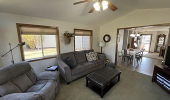 1021 NE 15th Ave, Aberdeen, SD 57401