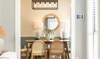 806 Moonlit Ln NW, Acworth, GA 30102