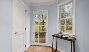 5714 HUNTINGTON Pkwy, Bethesda, MD 20814