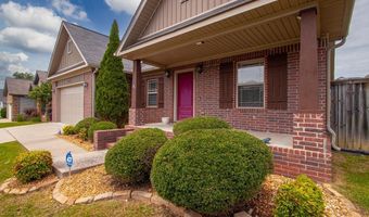 608 Surrey Ln, Benton, AR 72015