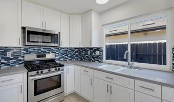 11355 Camarosa Cir, San Diego, CA 92126