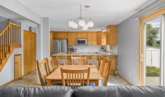 9630 SW ROBBINS Dr, Beaverton, OR 97008