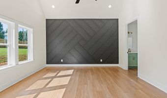 117 Oak Terrace Dr, Baldwin, GA 30511