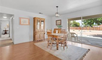 14204 Crow Rd, Apple Valley, CA 92307