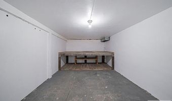 27 NW Main St, Blackfoot, ID 83221