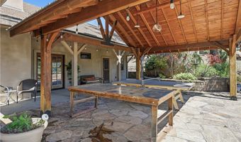 23315 Old Wagon Rd, Escondido, CA 92027