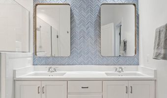 20379 CODMAN Dr, Ashburn, VA 20147