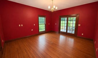 7625 Edria Ln, Athens, OH 45701
