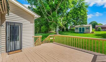 164 Fieldwood Dr, Advance, NC 27006