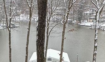 594 Hilltop Ln, Berkeley Lake, GA 30096