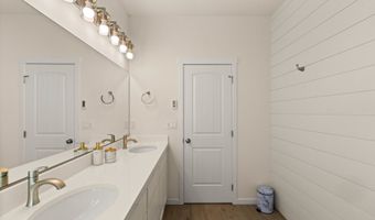 1575 BEACH LOOP Dr SW, Bandon, OR 97411