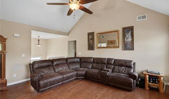 25 Redwood Dr, Adairsville, GA 30103