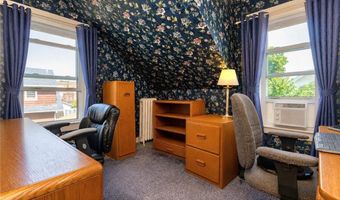 113 Beckwith St, Cranston, RI 02910