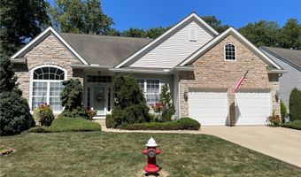 467 Country Walk, Amherst, OH 44001