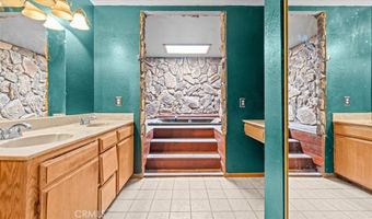 22935 Standing Rock, Apple Valley, CA 92307