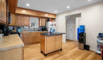 369 Park St, Bridgeport, CT 06606