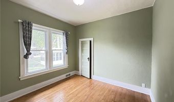 246 E Rooney Ave, Appleton, MN 56208