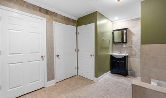 14800 WANNAS Dr, Accokeek, MD 20607