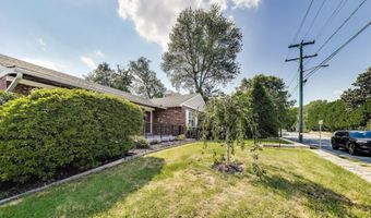 3100 N GLEBE Rd, Arlington, VA 22207