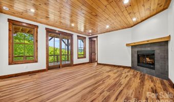 750 Silver Springs Dr W 43, Banner Elk, NC 28604