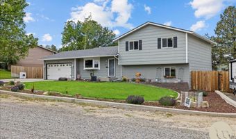 1403 Valley Heights Rd, Billings, MT 59105