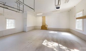 134 Pine Ledge Rd, Bangor, ME 04401