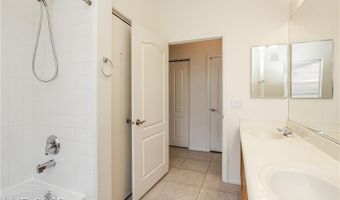 2305 W Horizon Ridge Pkwy 1023, Henderson, NV 89052